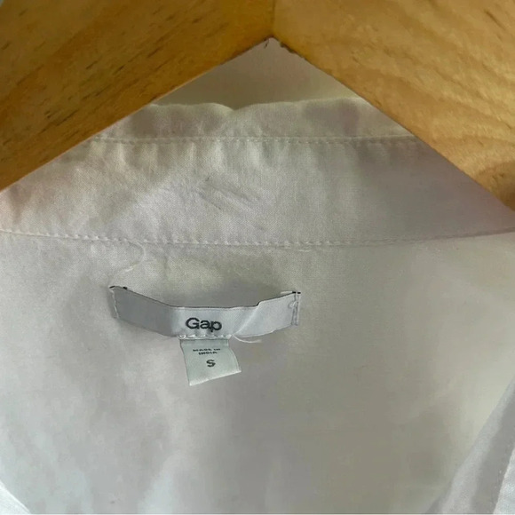 EUC Gap sheer pintuck tunic/mini dress. Size Small. Perfect to layer year round. - Picture 2 of 10